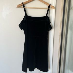 LULU’s dark green velvet mini dress